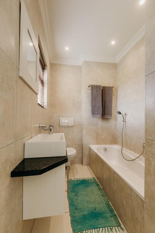 Whale Rock Gardens 15 - Partial Inverter Apartment Plettenberg Bay Exterior foto